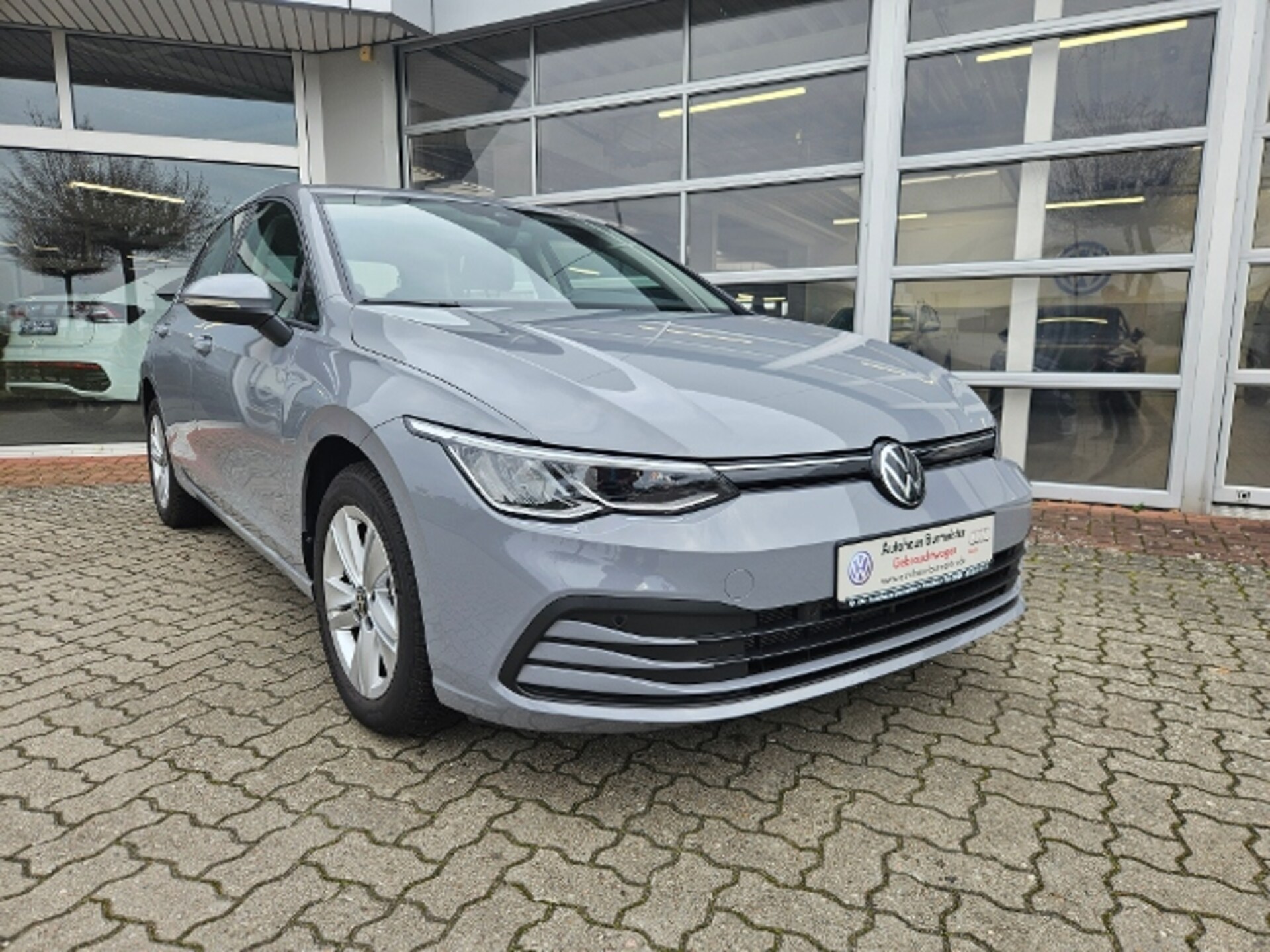 Volkswagen Golf Life