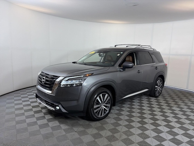 2022 Nissan Pathfinder