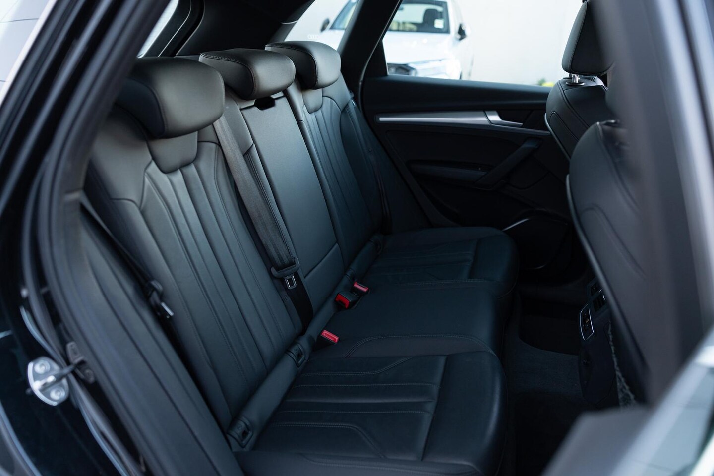 Image about Audi Q5 Sport 40 TDI quattro S tronic