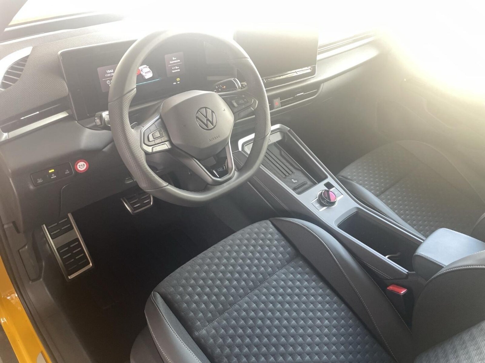 Volkswagen T-Roc – Bild 20