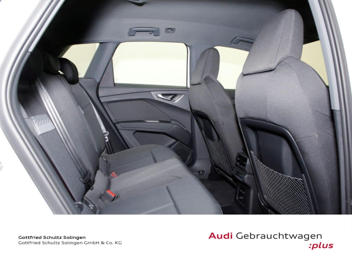 Bild über Audi Q4 e-tron 40 e-tron - für weitere Informationen kontaktieren Sie den Audi Partner