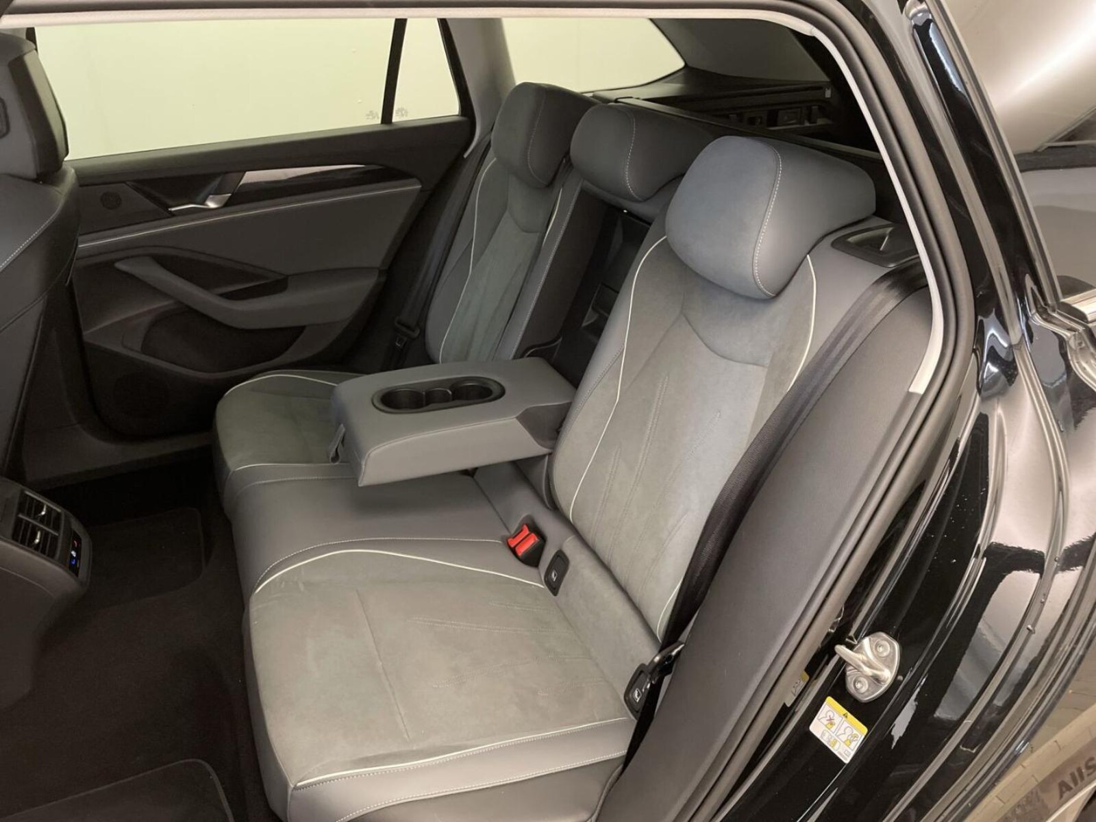 Volkswagen Passat – Bild 7