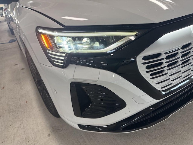 2024 Audi Q8 e-tron