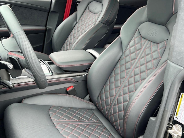 2026 Audi SQ8