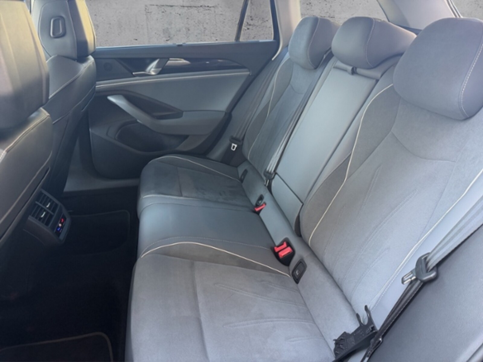 Volkswagen Passat – Bild 12