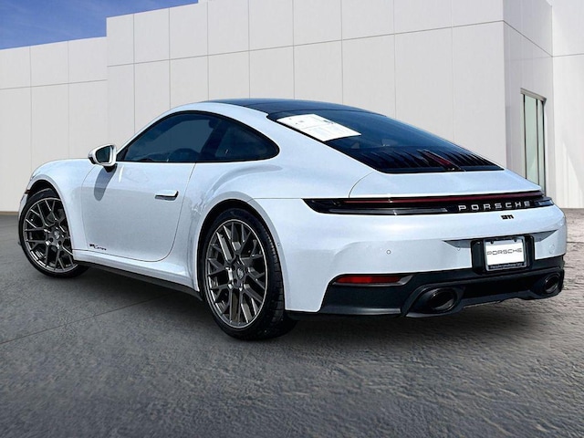 2025 Porsche