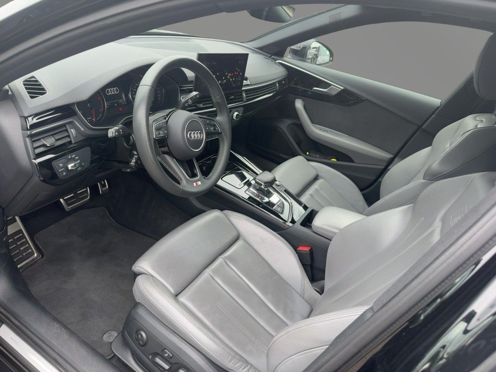 Audi A4 Avant Advanced