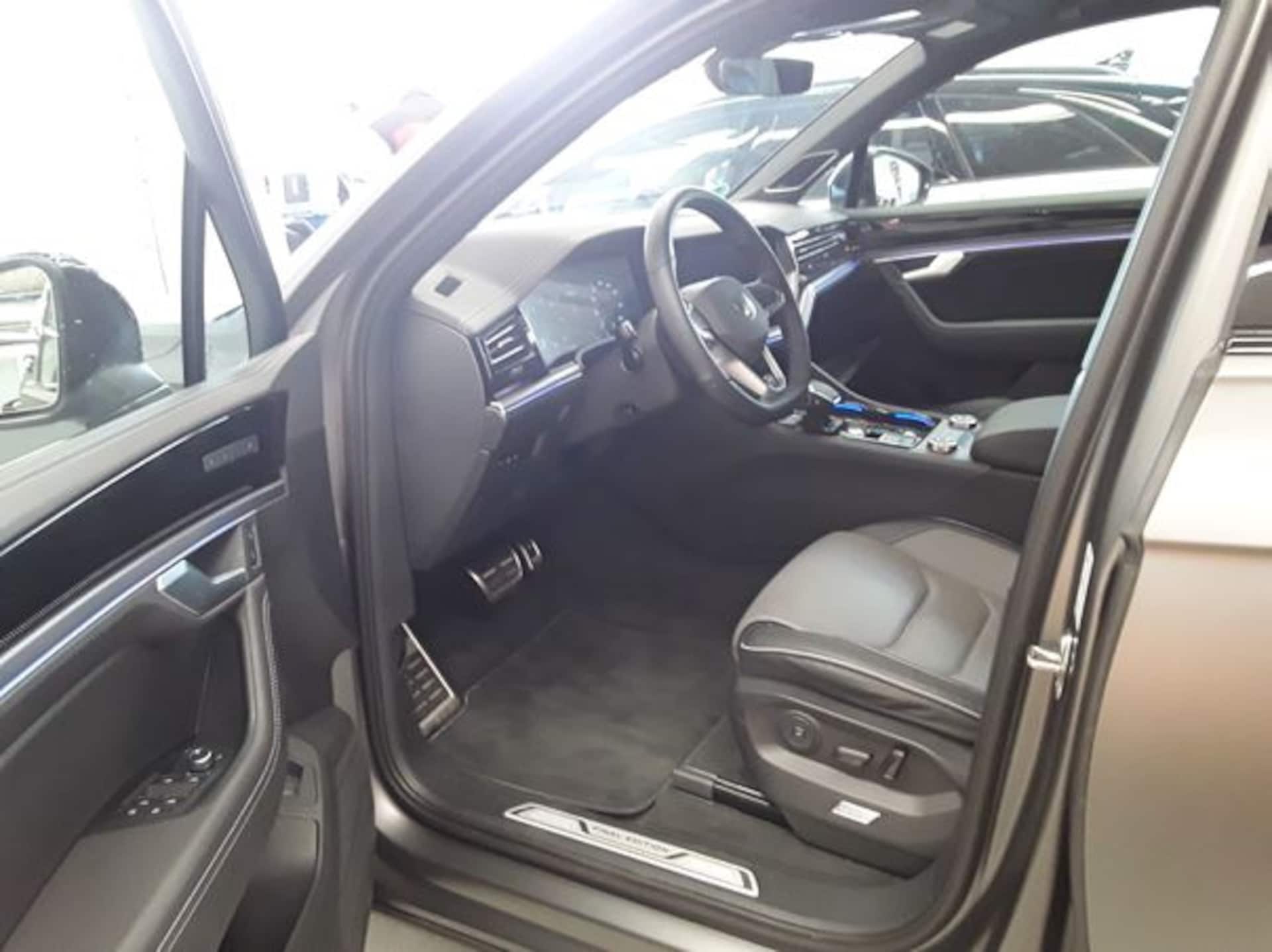 Volkswagen Touareg R-Line