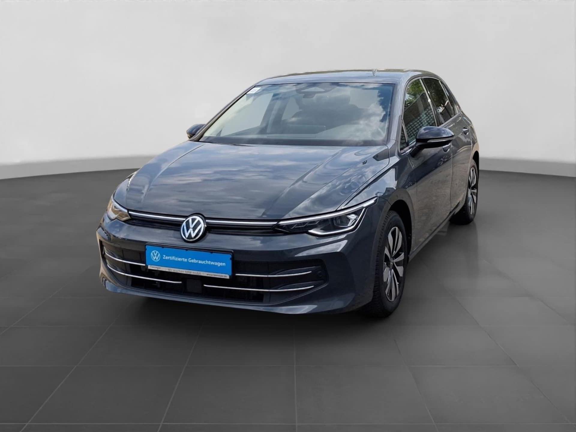 Volkswagen Golf Life