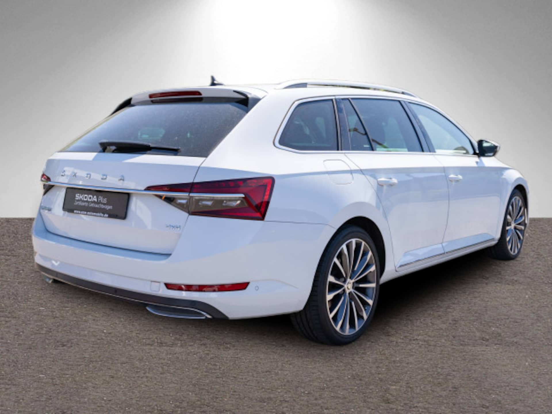 Skoda Superb Combi Laurin & Klement