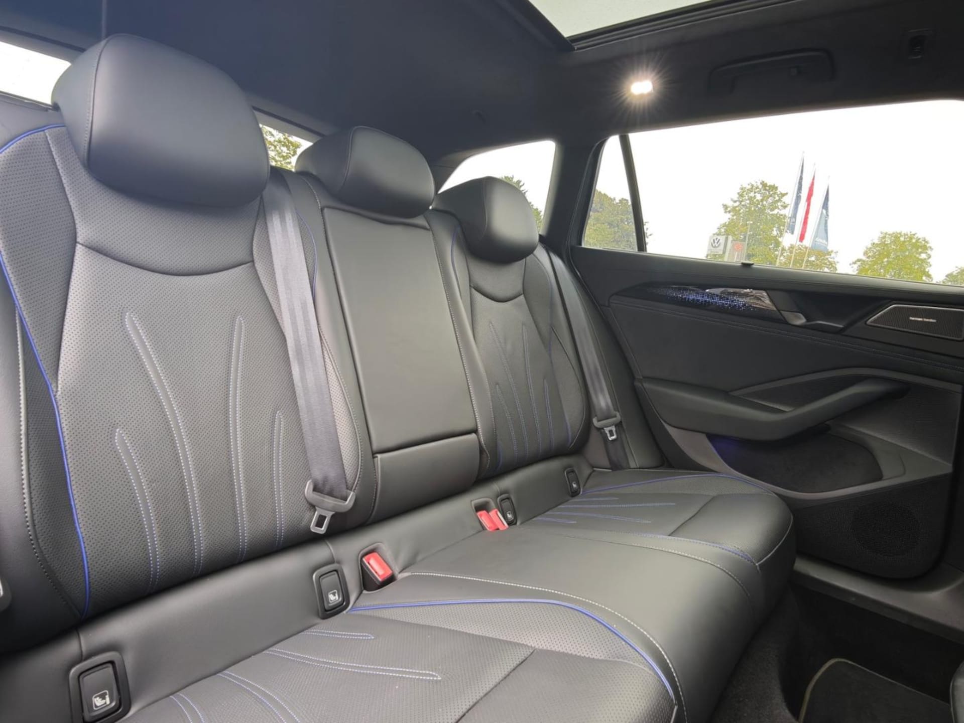 Volkswagen Passat R-Line