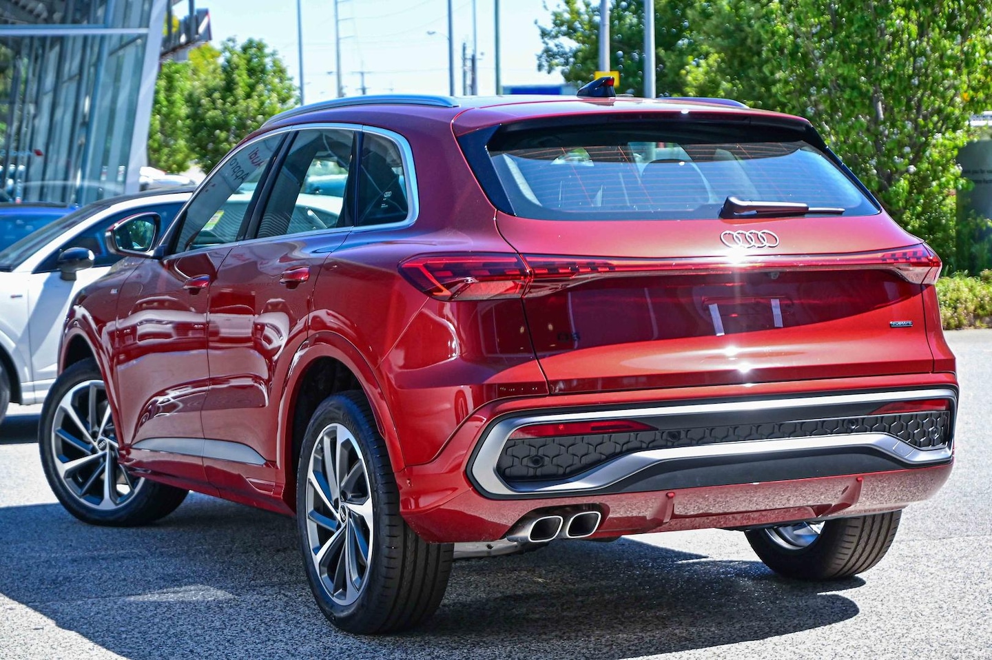Image about Audi Q5 SUV TDI quattro 150 kW sport