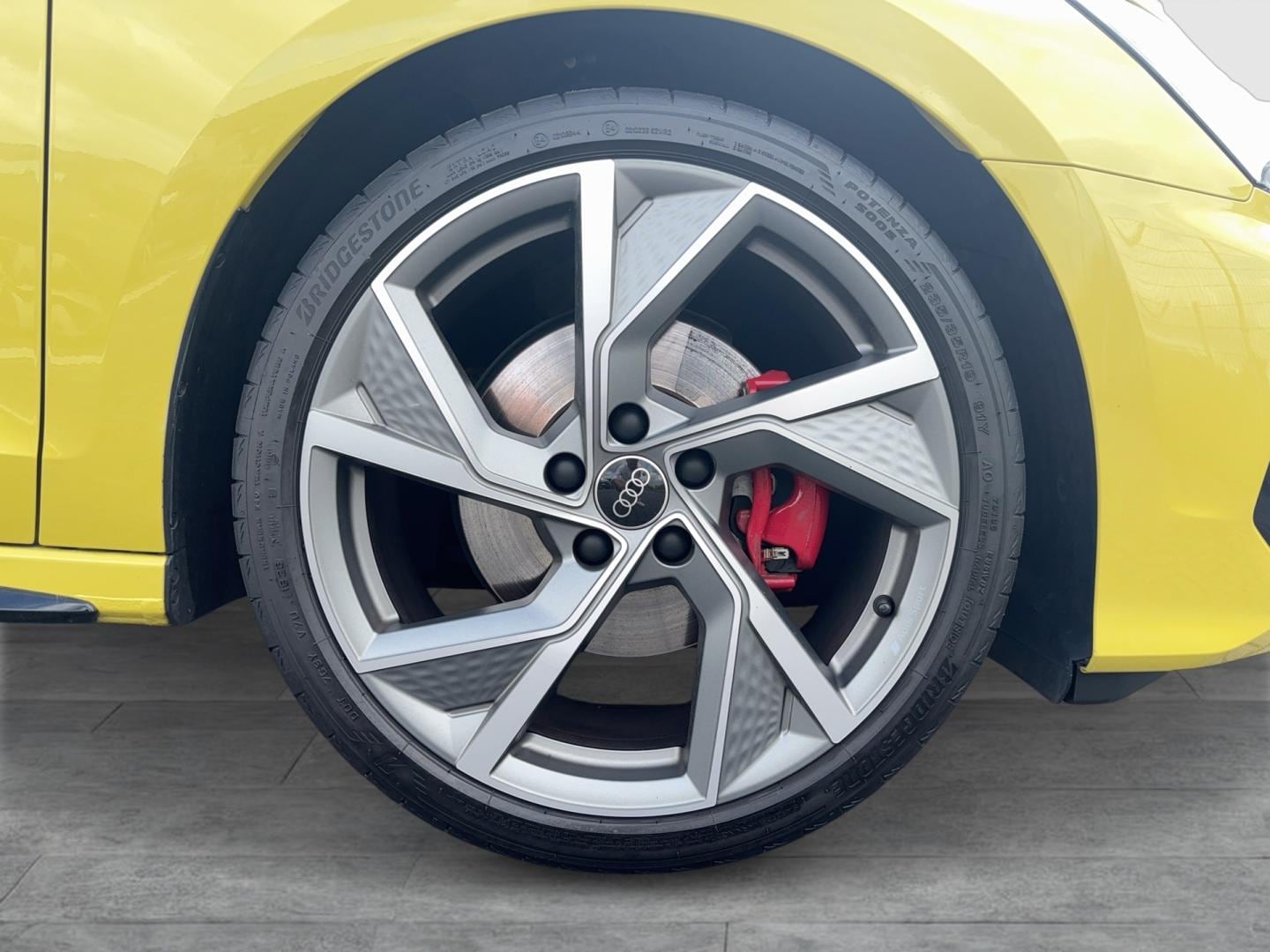 Bild über Audi A3 Sportback S line 35 TFSI S tronic - für weitere Informationen kontaktieren Sie den Audi Partner