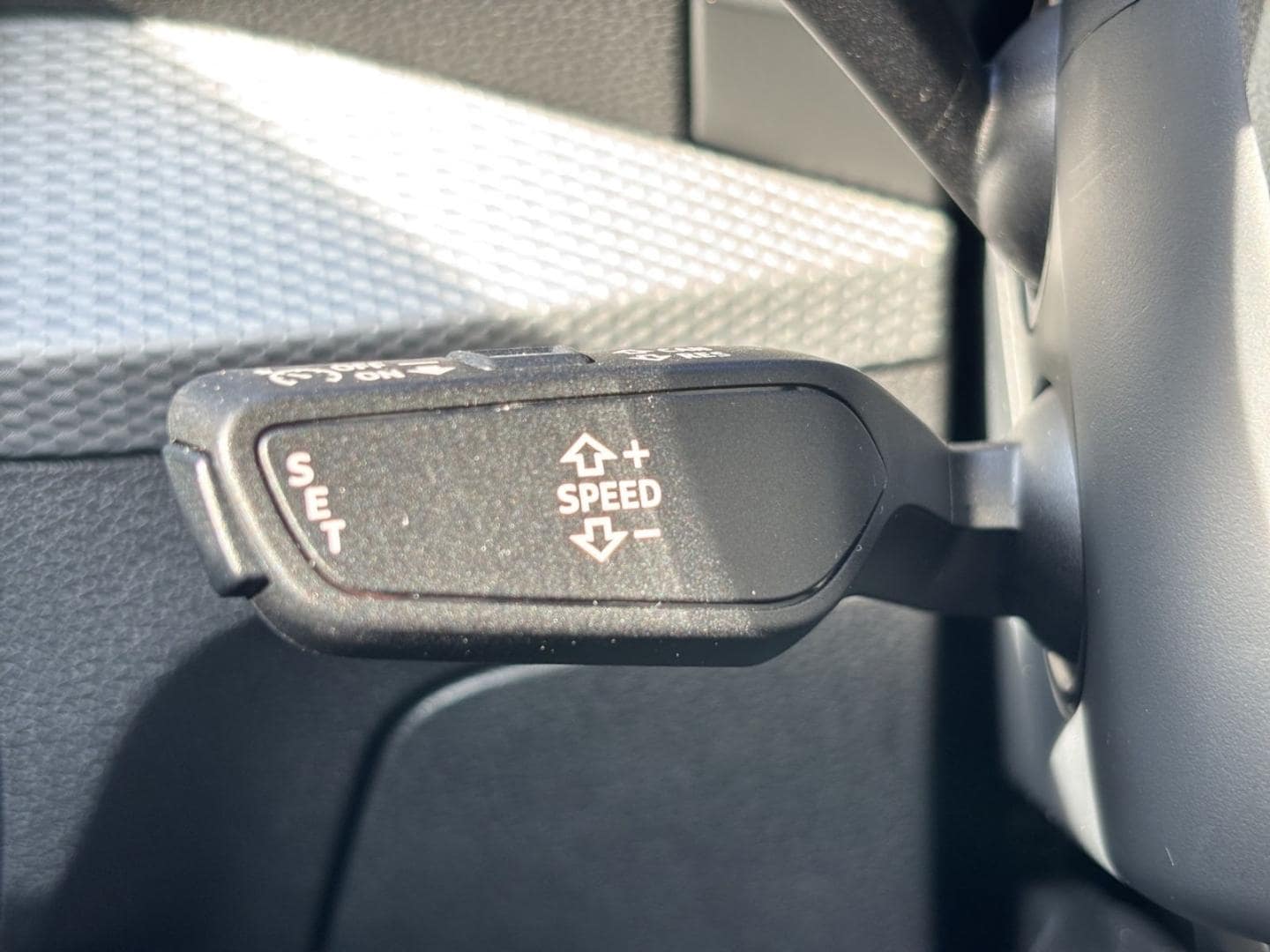 Bild über Audi Q2 advanced 35 TFSI S tronic - für weitere Informationen kontaktieren Sie den Audi Partner