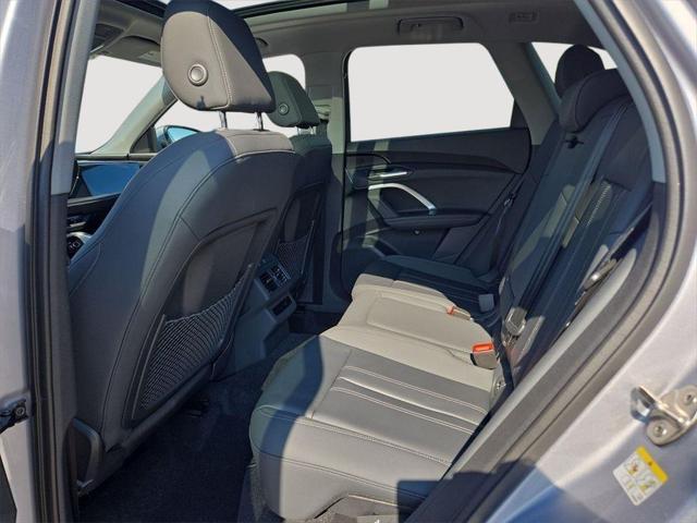 2025 Audi Q5 Premium - Photo 23