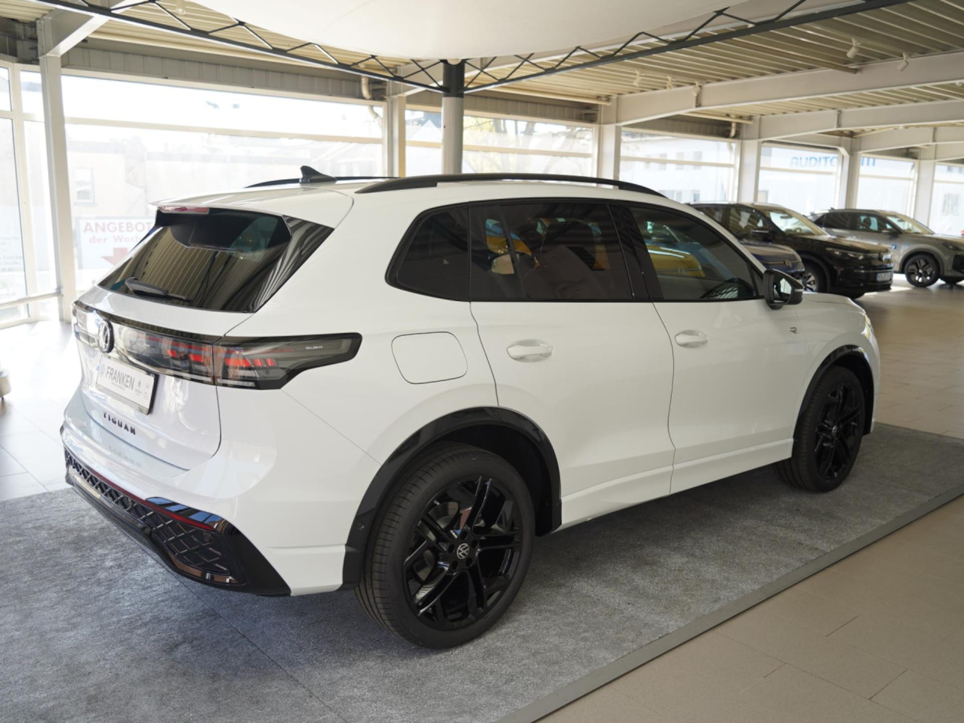 Volkswagen Tiguan R-Line