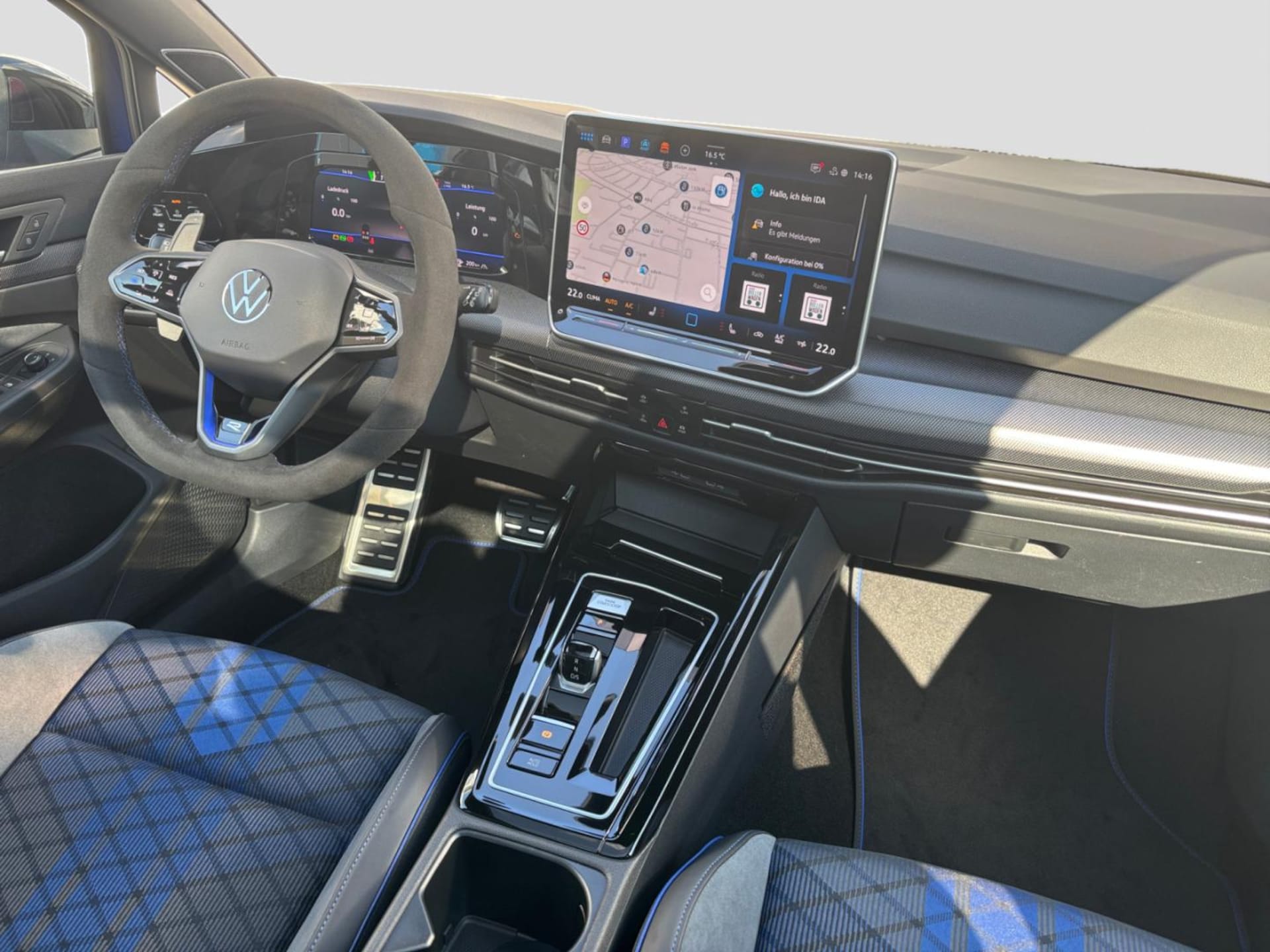Volkswagen Golf Variant R