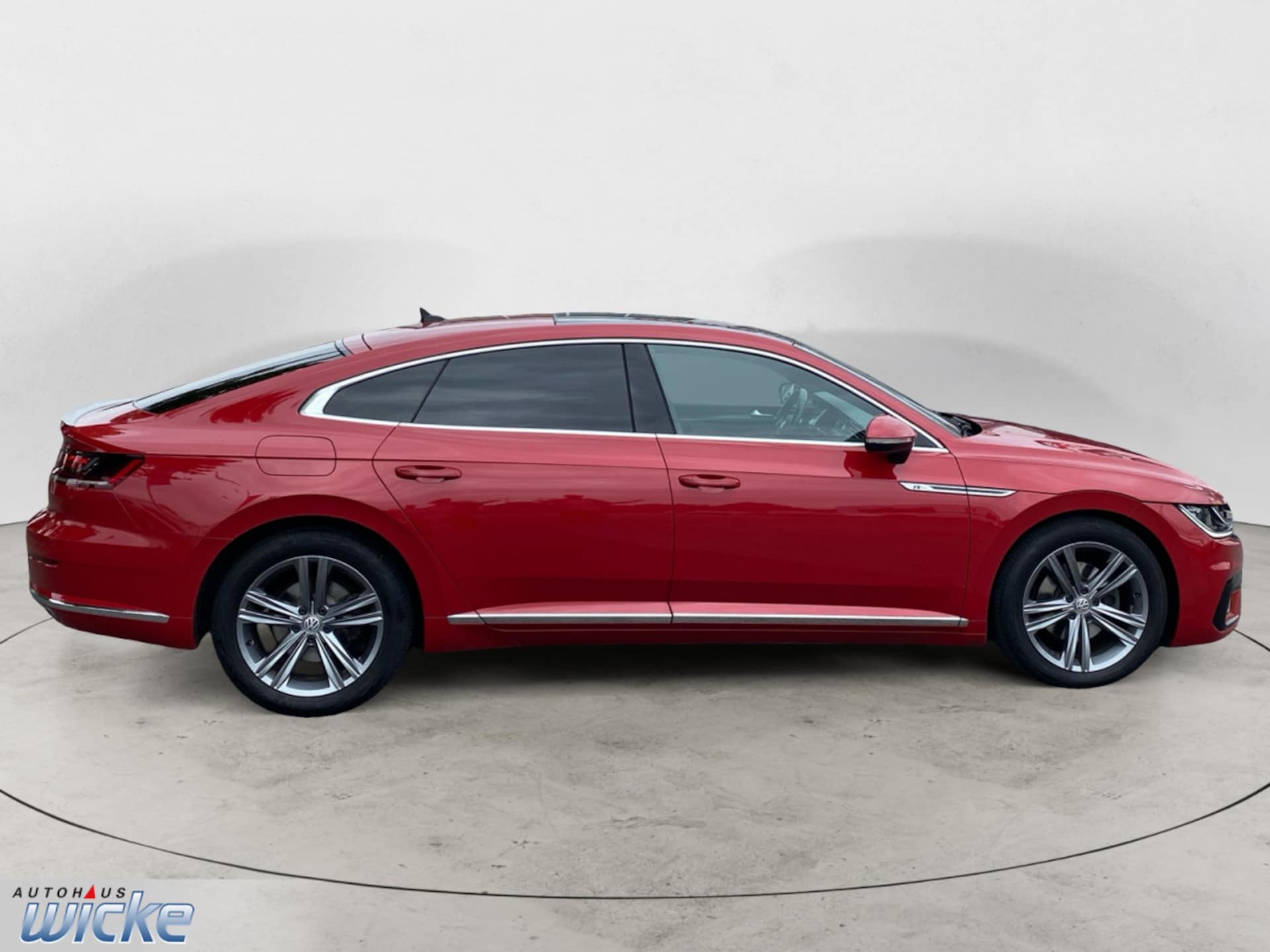 Volkswagen Arteon R-Line