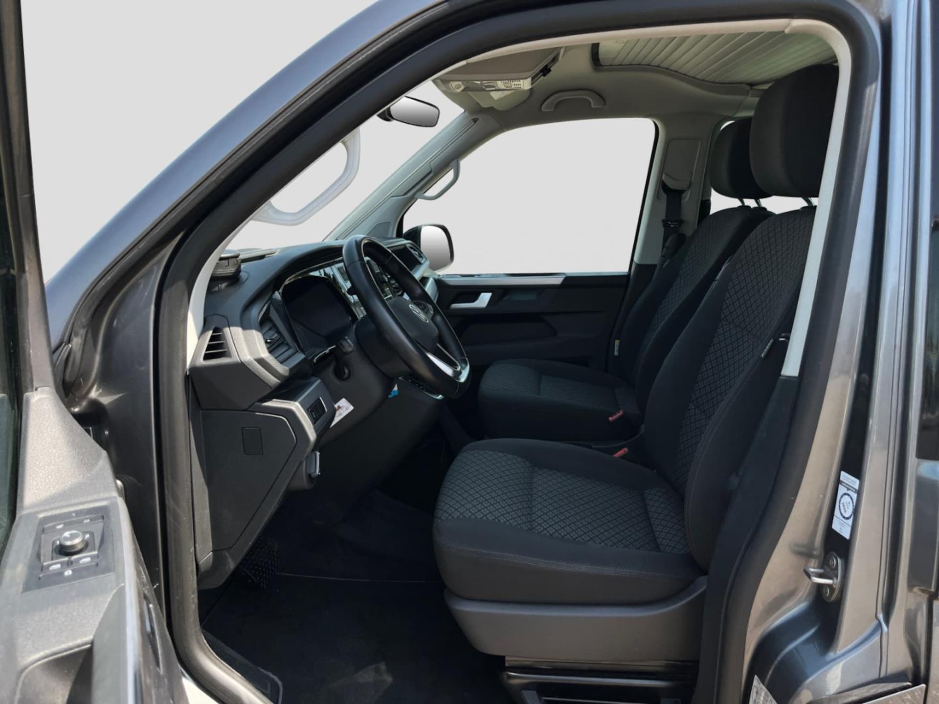 Volkswagen T6.1 California Beach