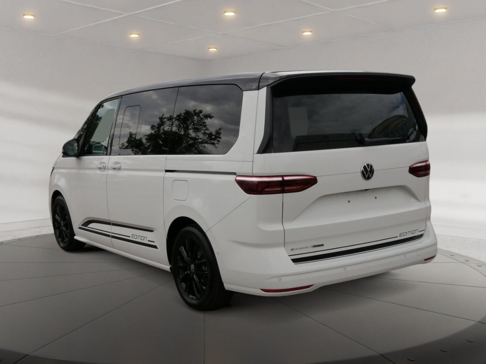 Volkswagen Multivan Langversion – Bild 3
