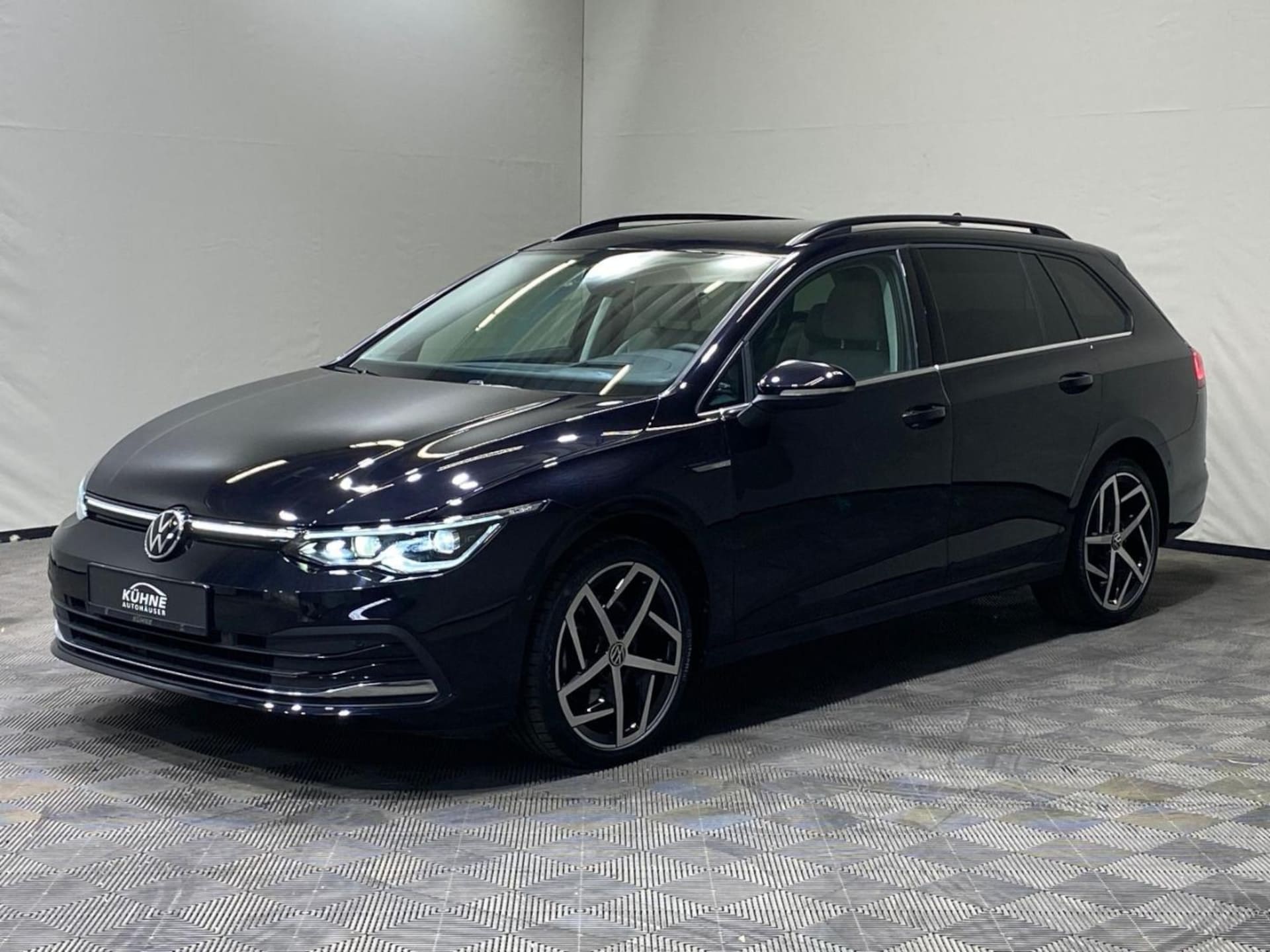 Volkswagen Golf Variant Style