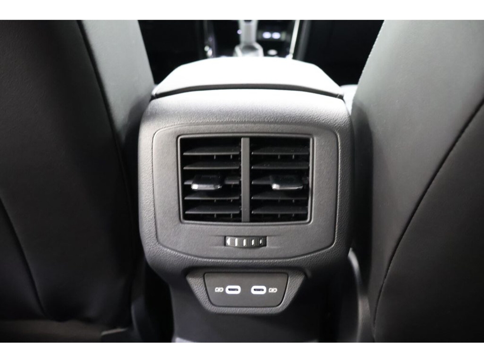 Volkswagen T-Roc – Bild 16