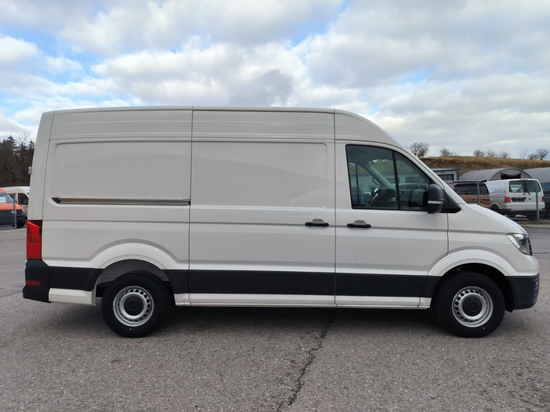 Volkswagen Crafter Kasten mittlerer Radstand
