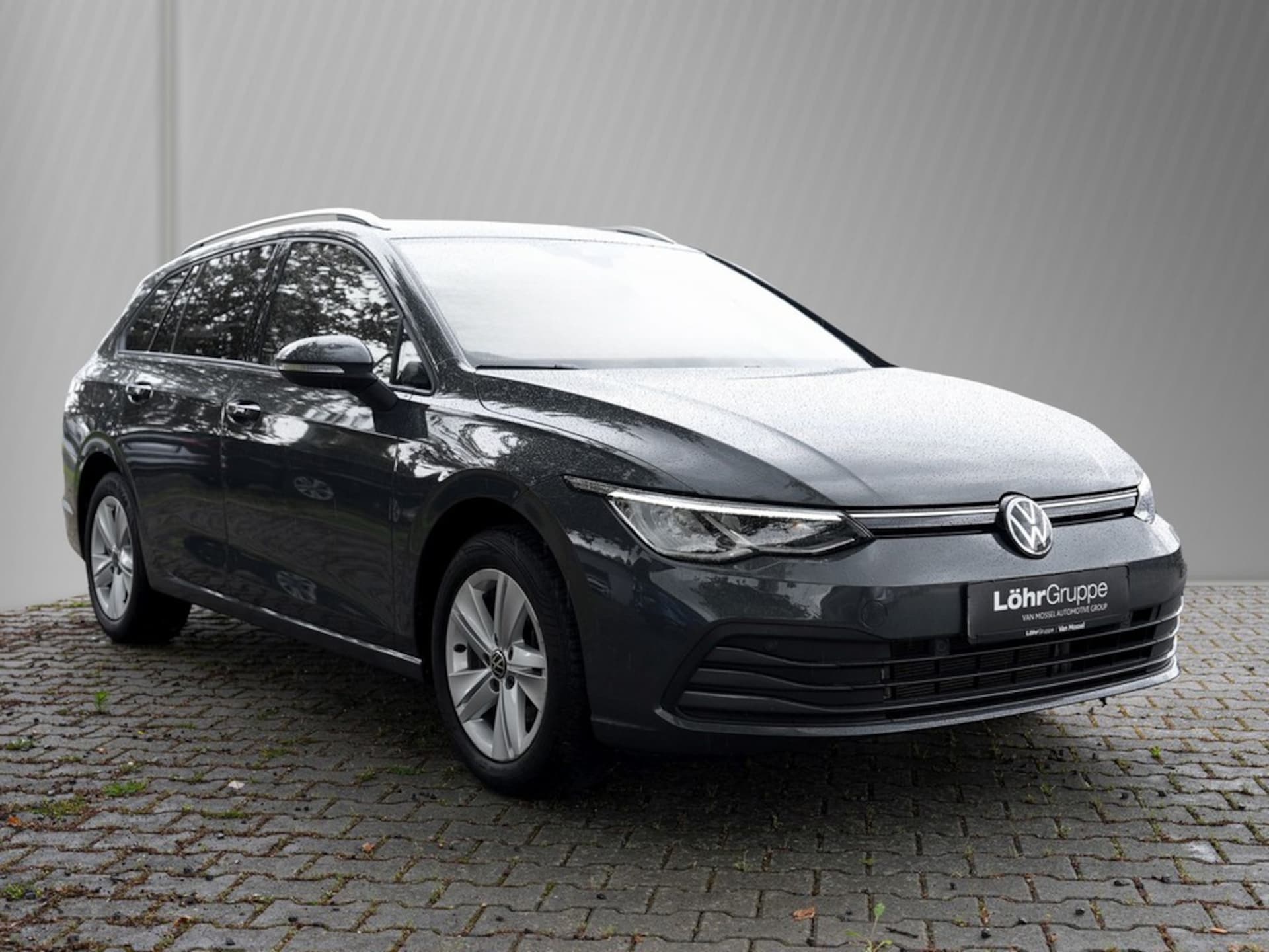 Volkswagen Golf Variant Life