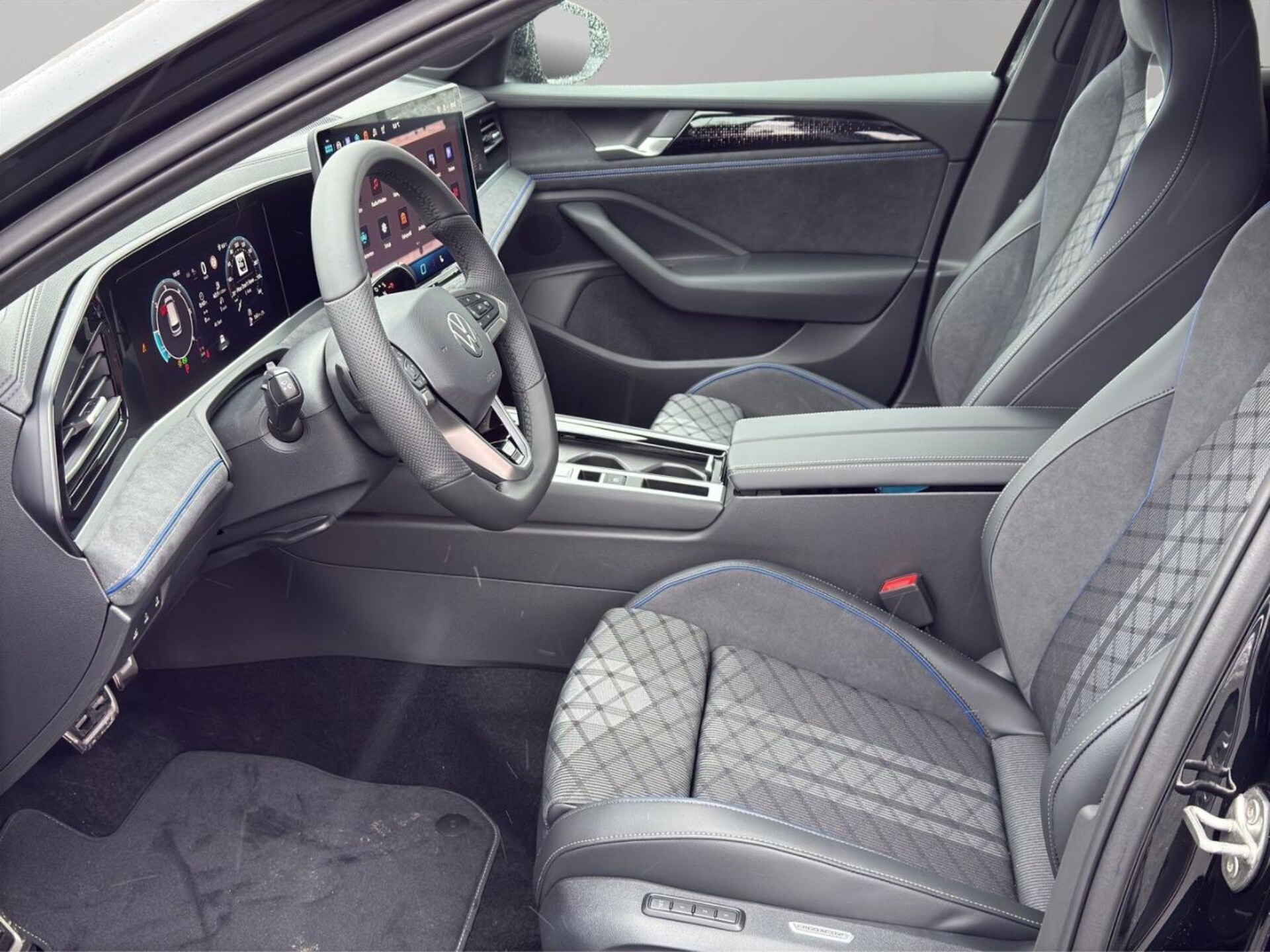 Volkswagen Passat R-Line