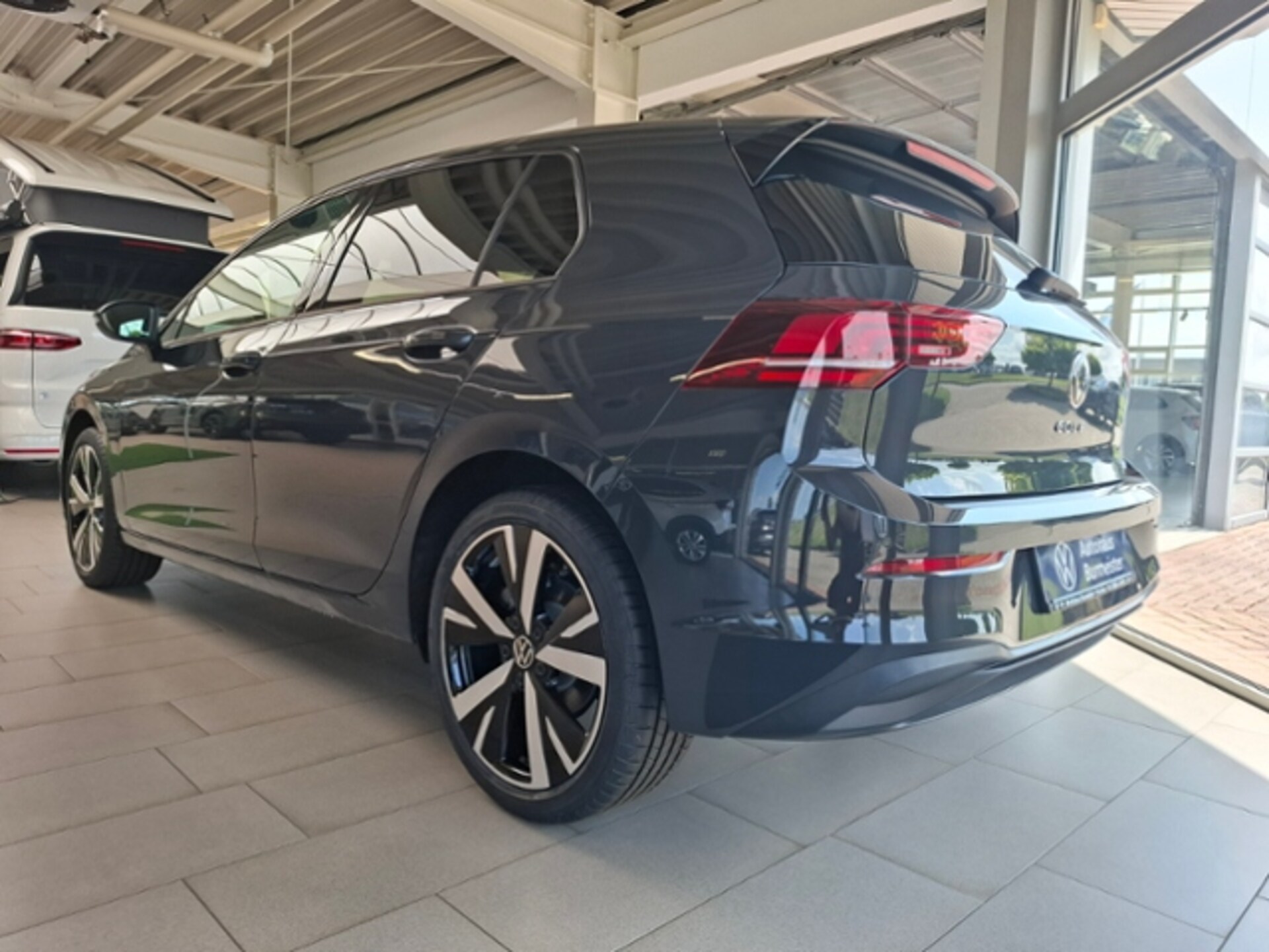 Volkswagen Golf Life