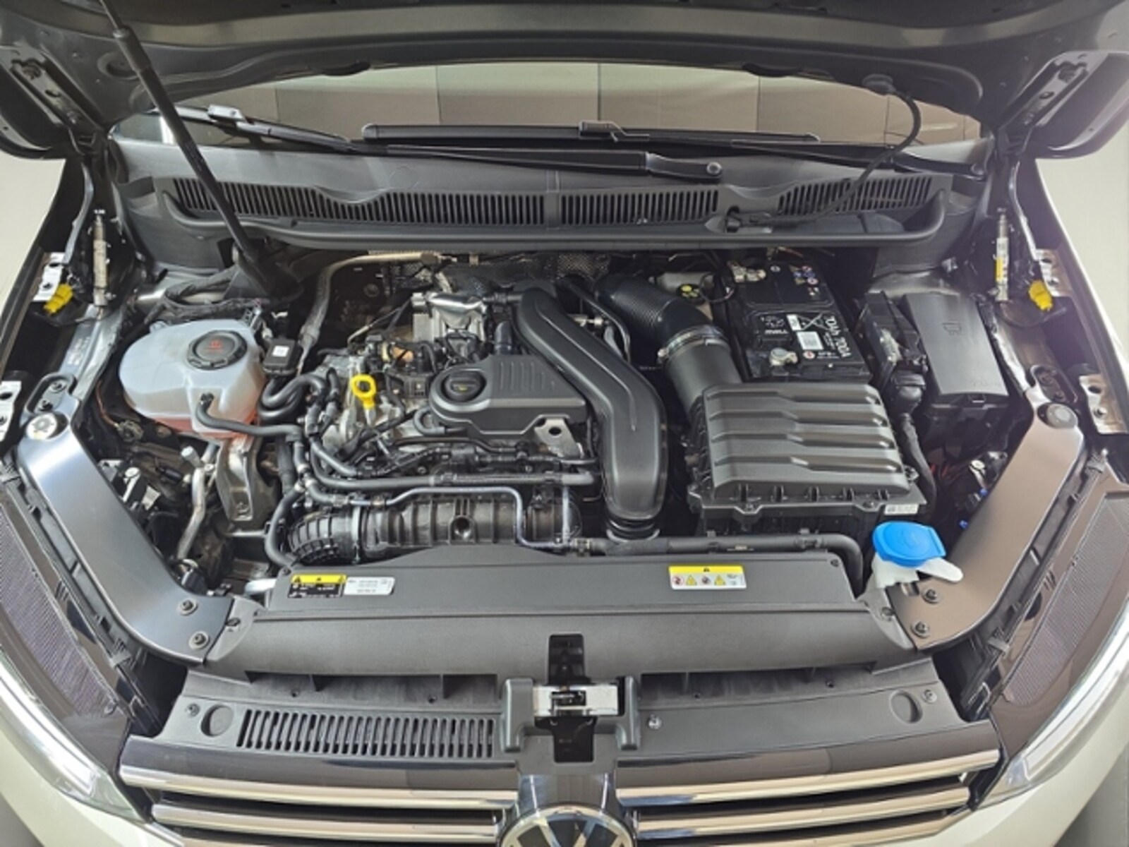 Volkswagen Touran – Bild 17