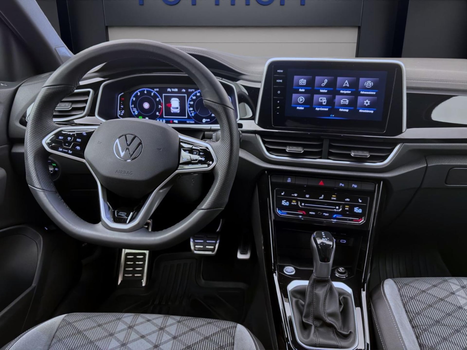 Volkswagen T-Roc R-Line