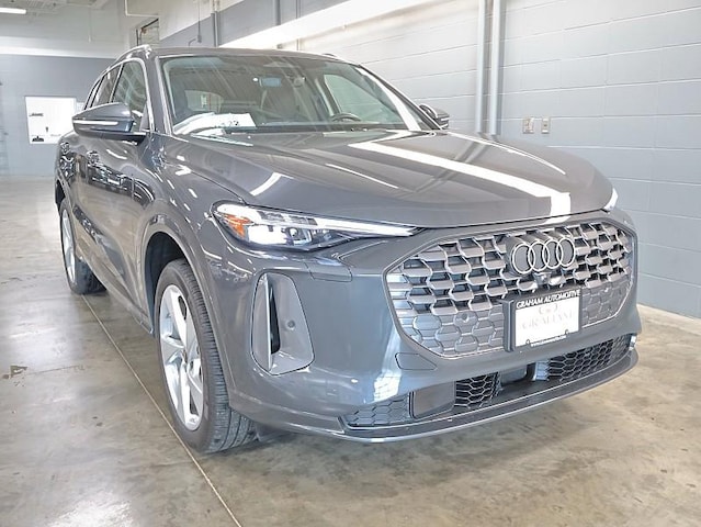 Photo of 2025 Audi Q5
