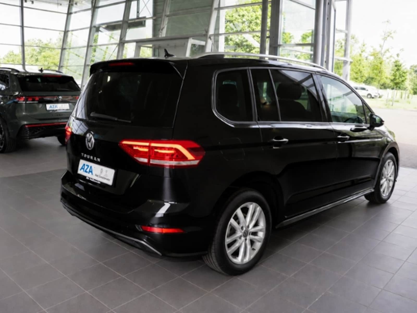Volkswagen Touran – Bild 6
