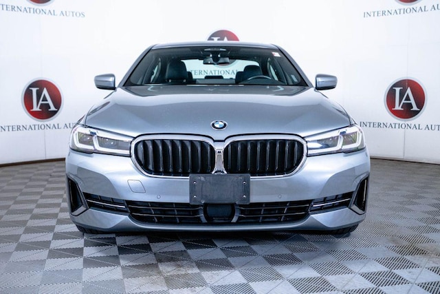 2023 BMW 530