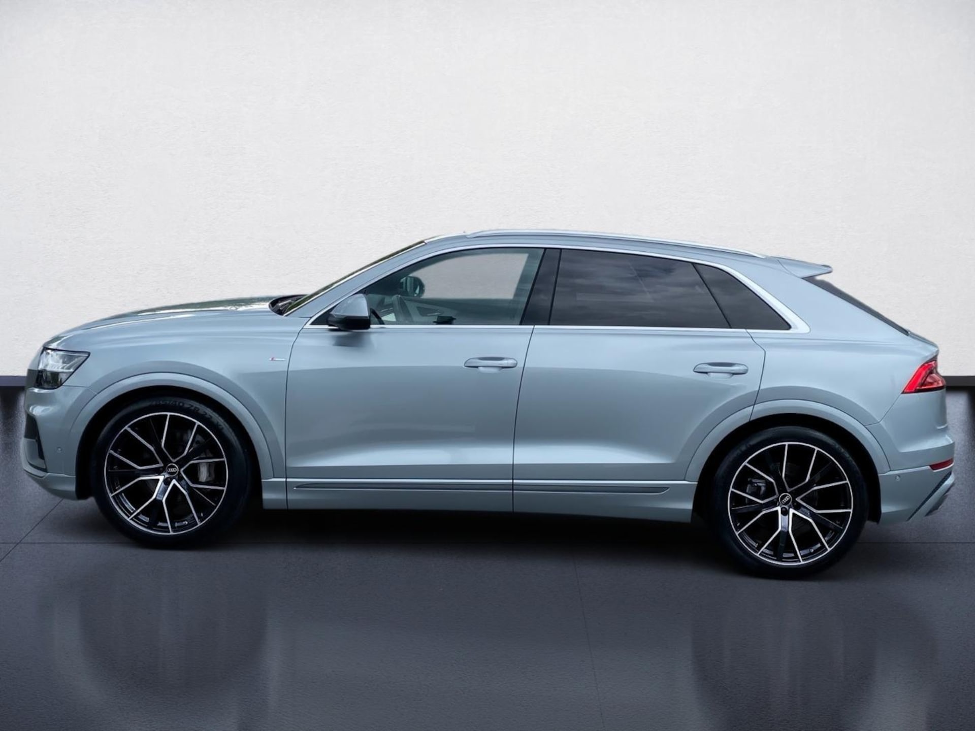 Audi Q8 SUV