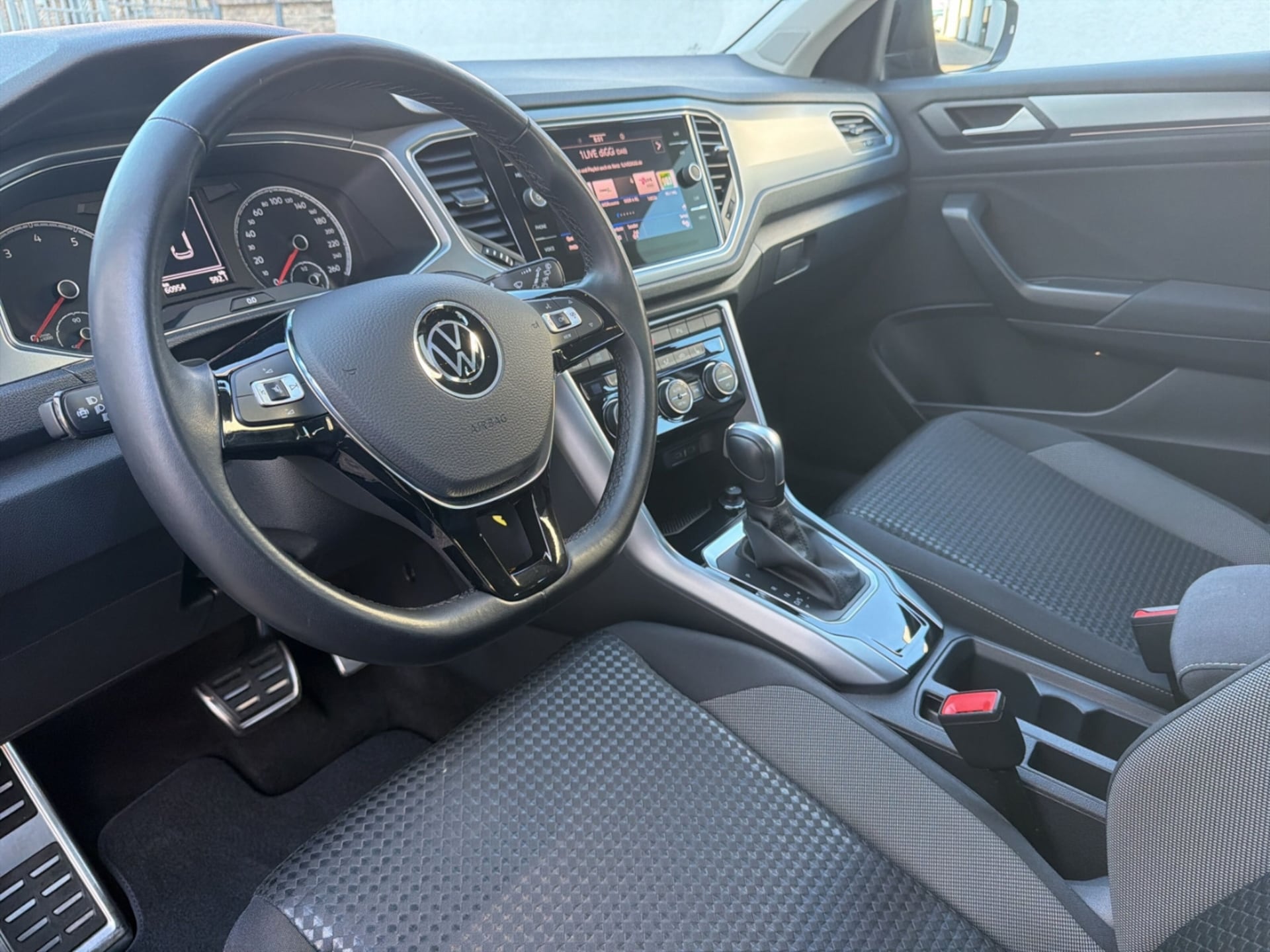 Volkswagen T-Roc Active