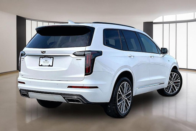 2024 Cadillac XT6