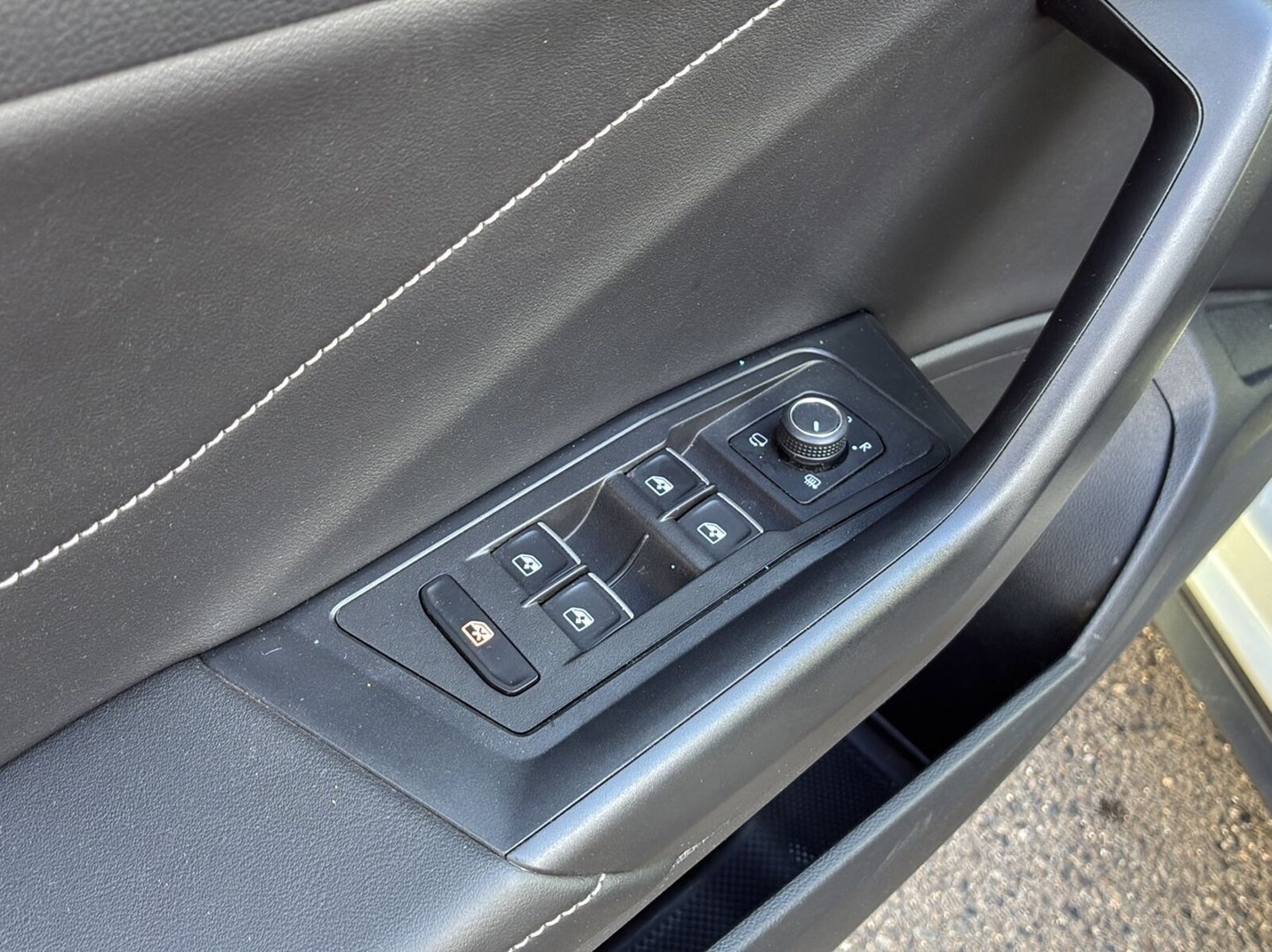 Volkswagen T-Roc – Bild 8
