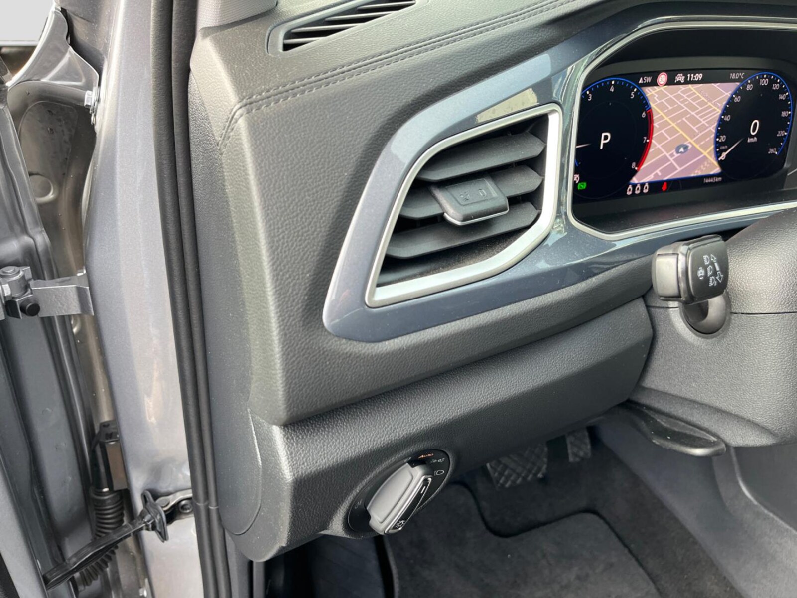Volkswagen T-Roc – Bild 12