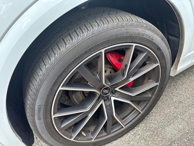 2023 Audi Q8