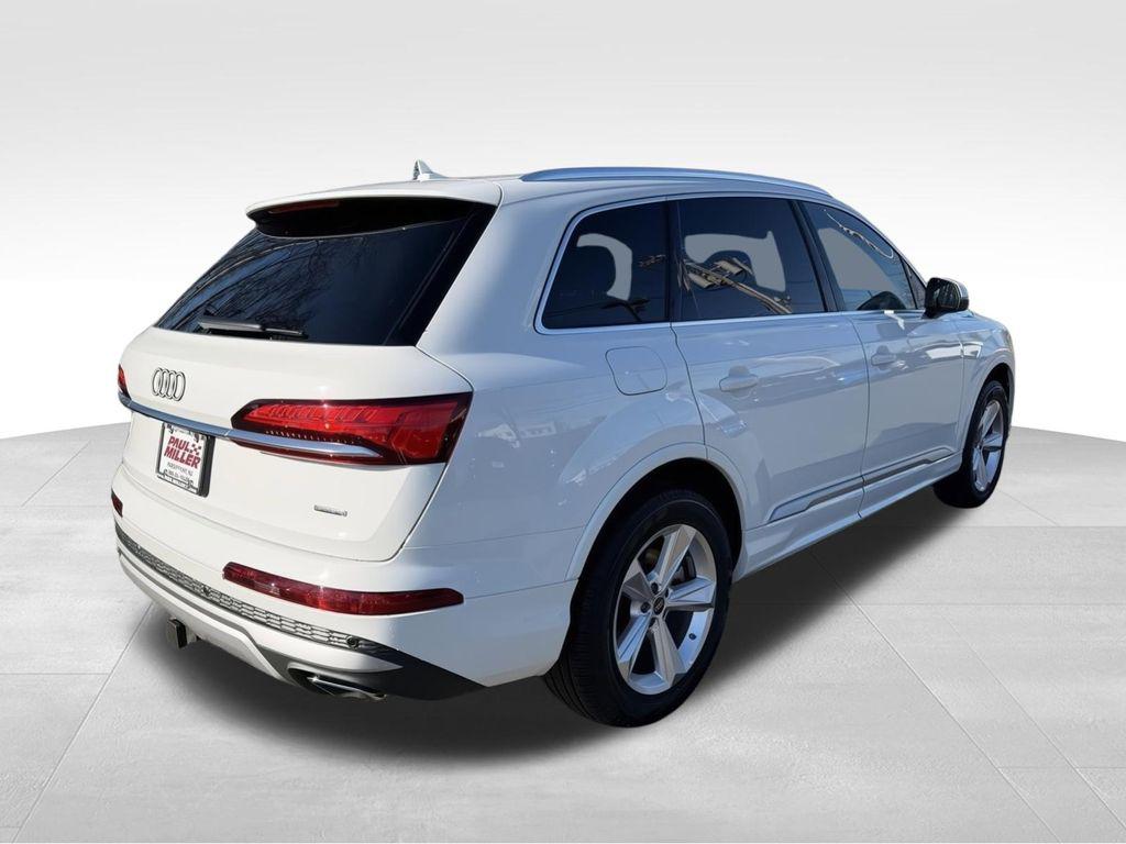 2026 Audi Q7 Premium - Photo 7