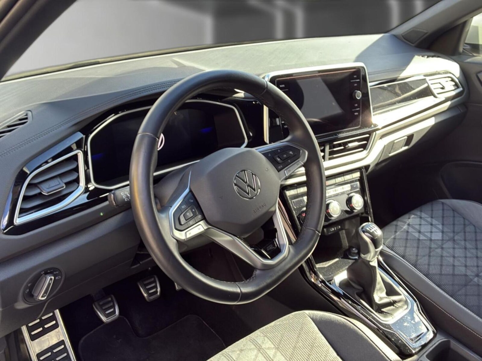 Volkswagen T-Roc – Bild 10