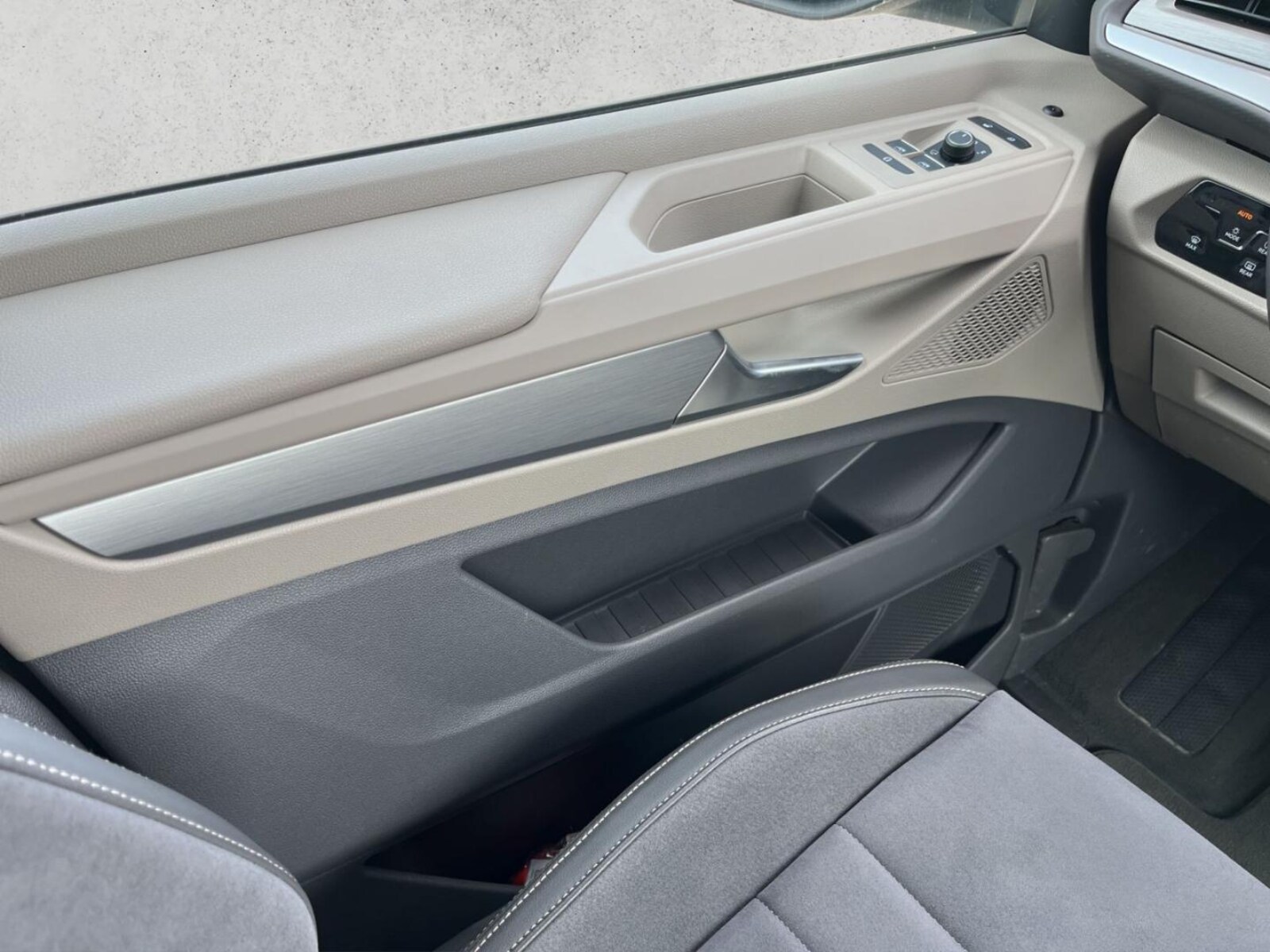 Volkswagen Multivan Langversion – Bild 11