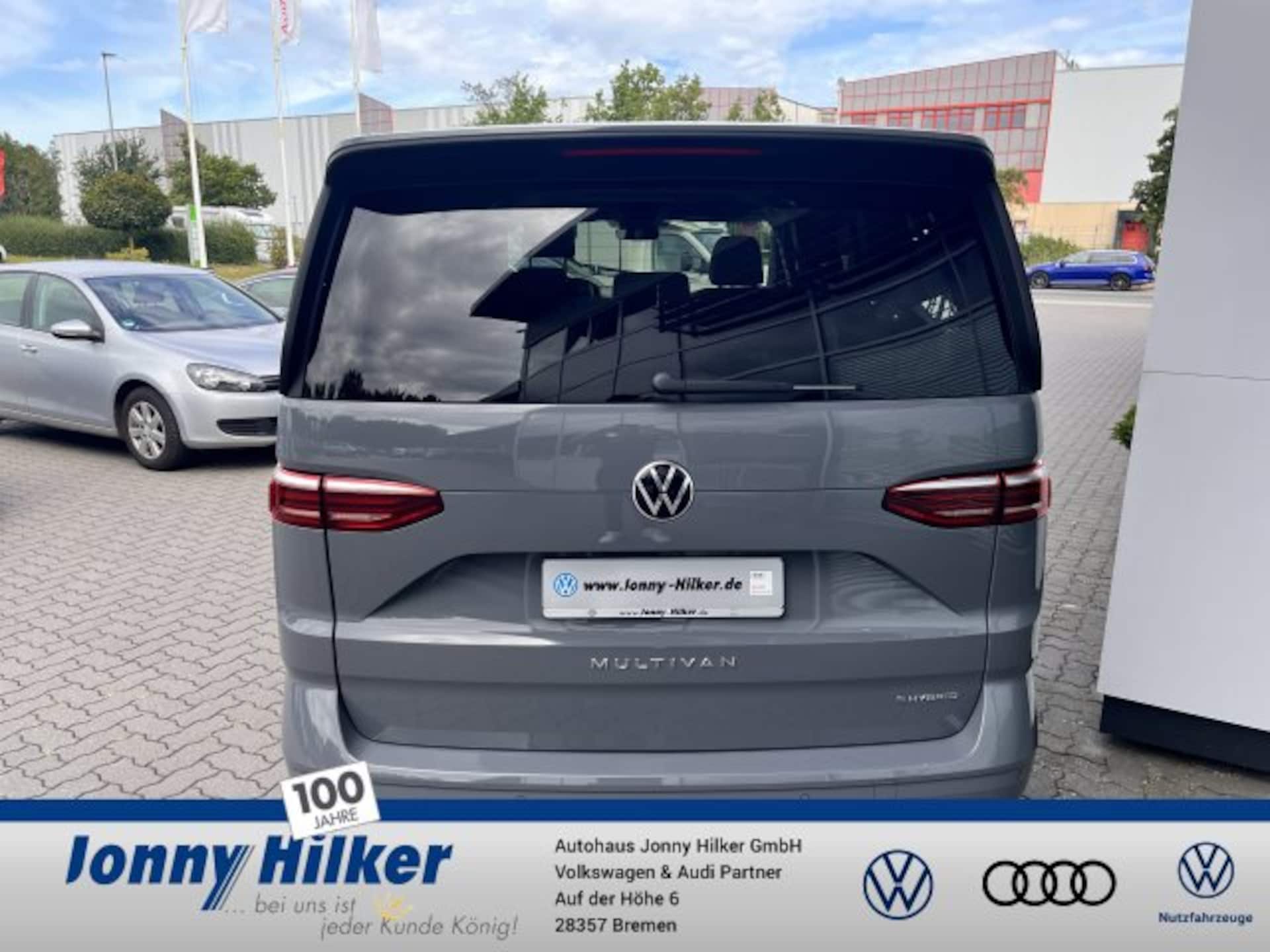Volkswagen Multivan Basis-Modell