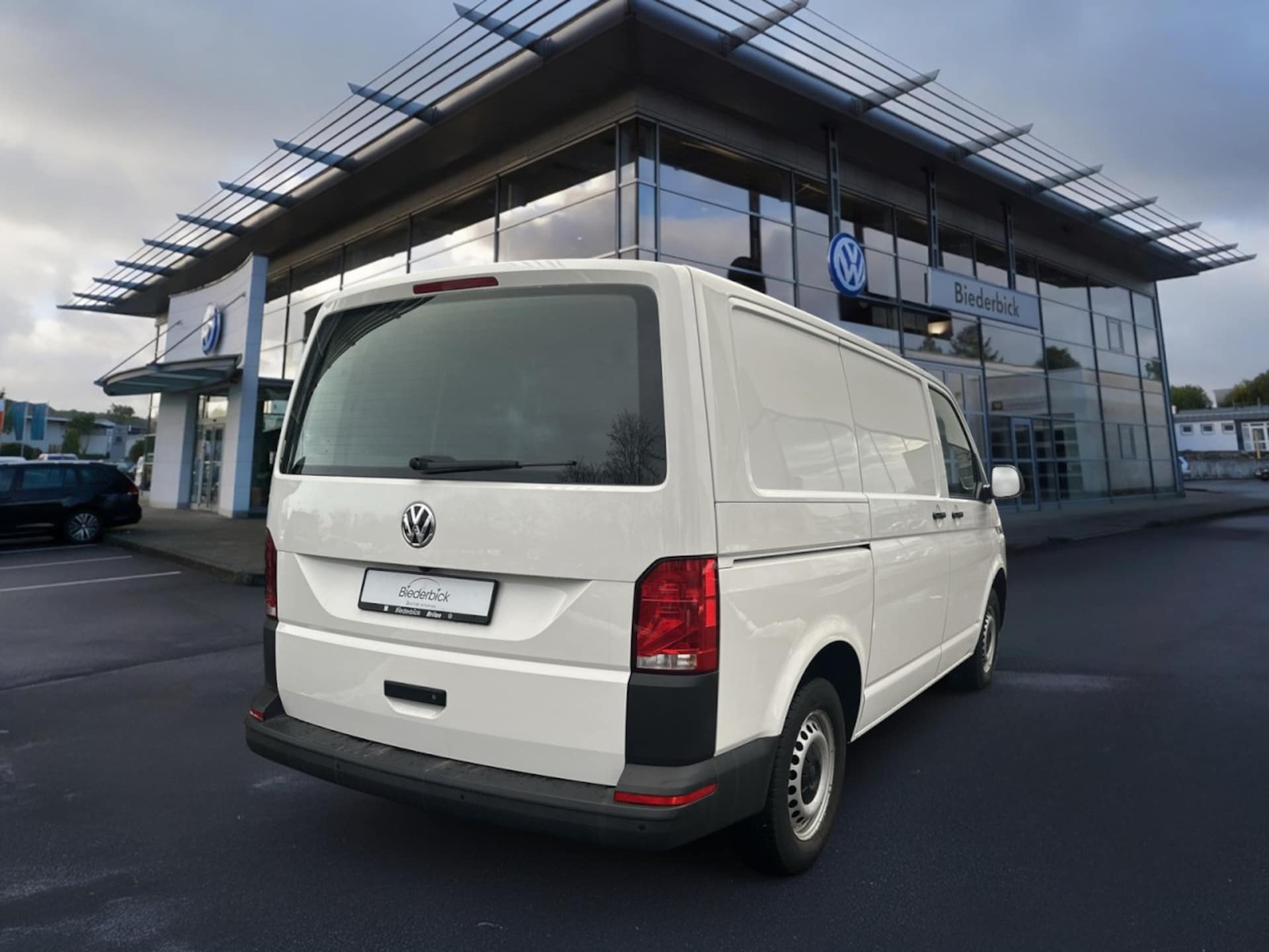 Volkswagen T6.1 Transporter Kasten kurzer Radstand