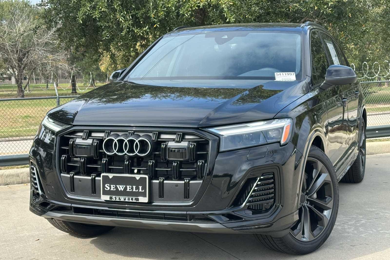 2026 Audi Q7 55 Premium Plus quattro Tiptronic's photo