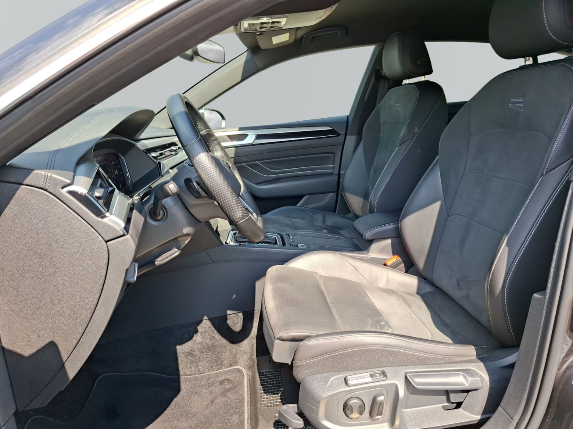 Volkswagen Arteon R-Line