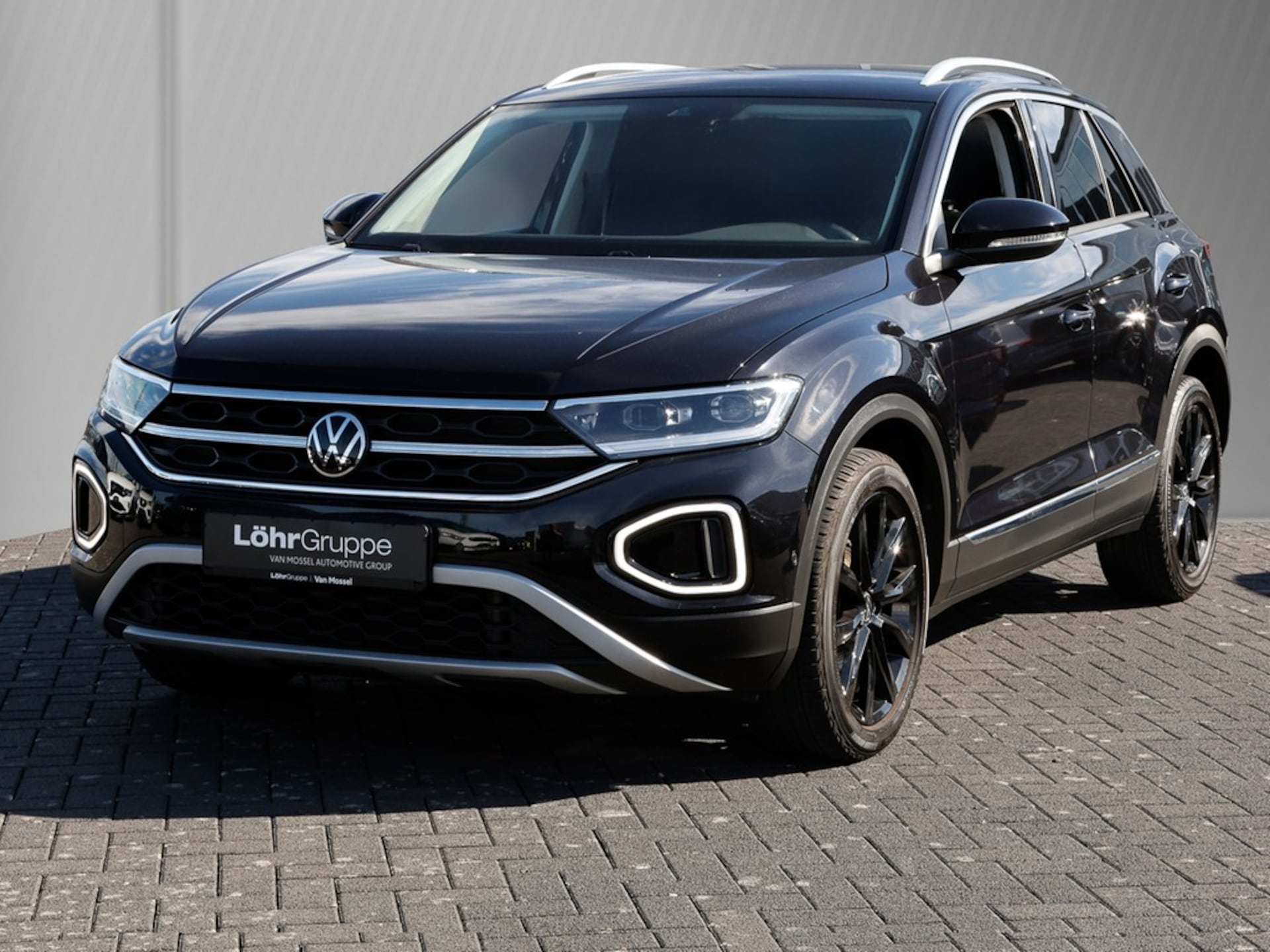Volkswagen T-Roc — Volkswagen T-Roc T-Roc 1.0 TSI Style Navi/Standhz/LED
