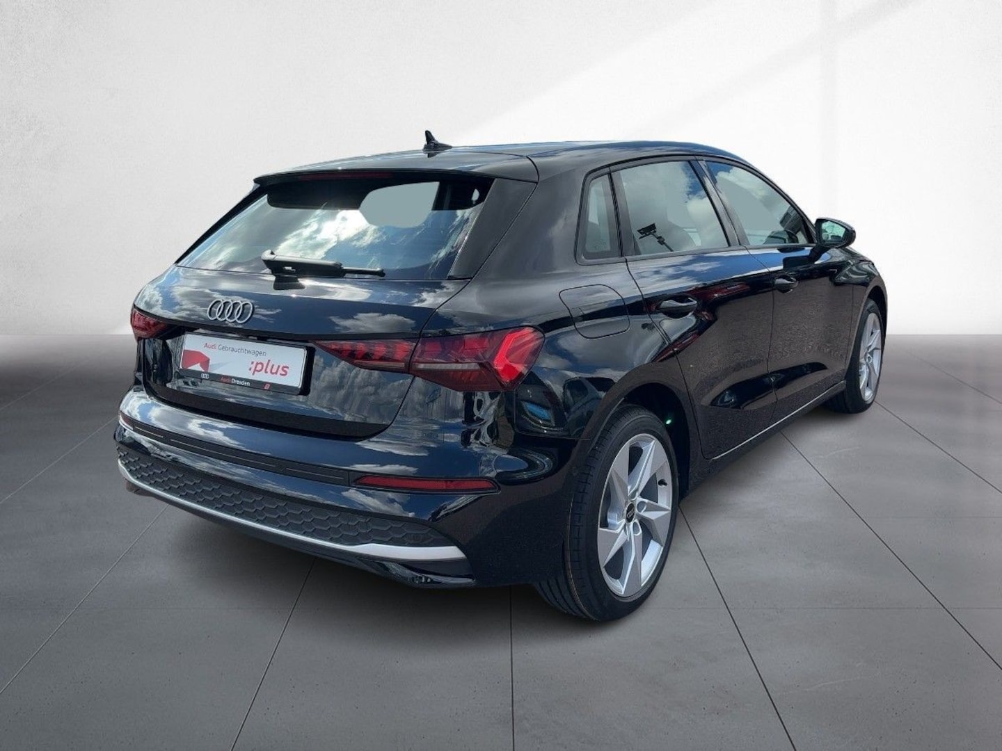 Bild über Audi A3 Sportback TFSI 110 kW S tronic - für weitere Informationen kontaktieren Sie den Audi Partner